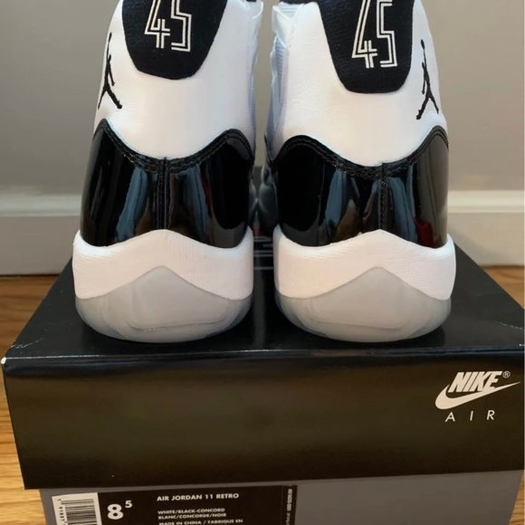 Air Jordan Retro “Concord” 11 - Picture 3 of 4